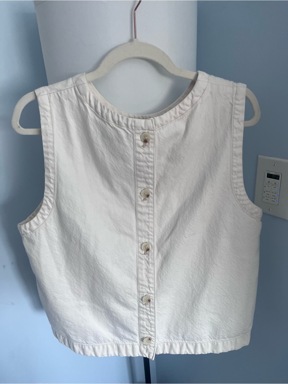 Abercrombie & Fitch Off-White Button-Back Tank